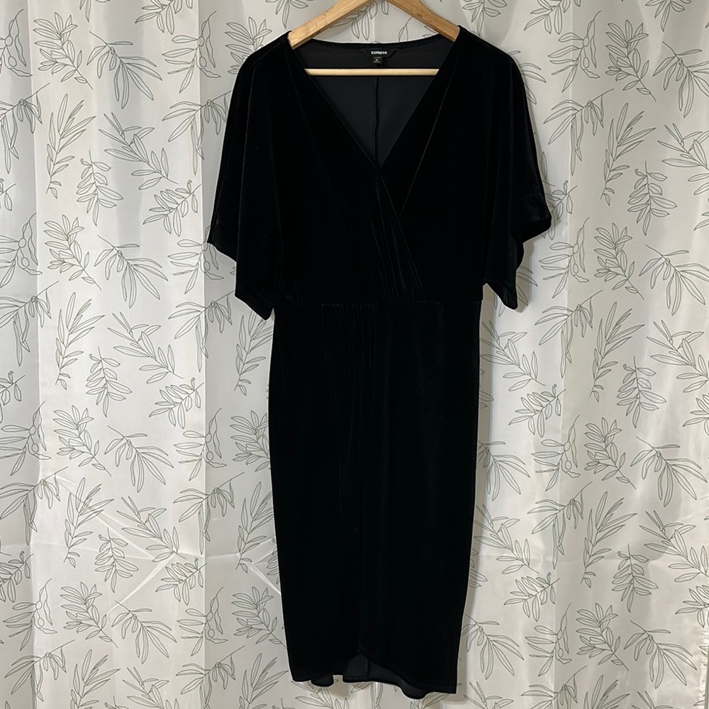 Express-Velvet Kimono Sleeve Wrap Midi Dress EUC